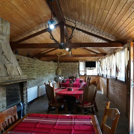 екокомплекс 게스트하우스 Katunishte