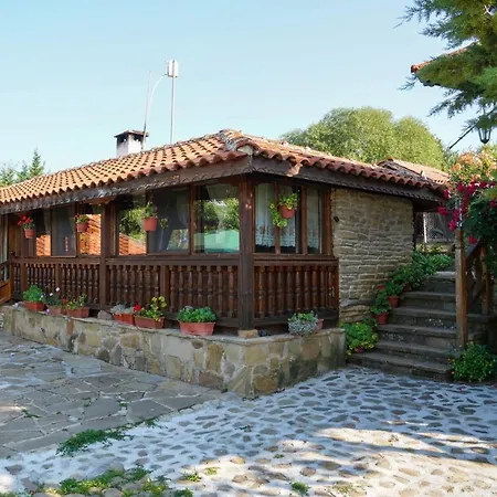 екокомплекс Къща за гости Катунище