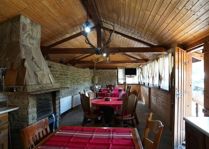 екокомплекс 招待所 Katunishte