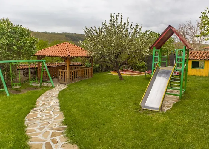 招待所 екокомплекс Katunishte