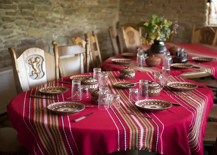 екокомплекс 招待所 3*